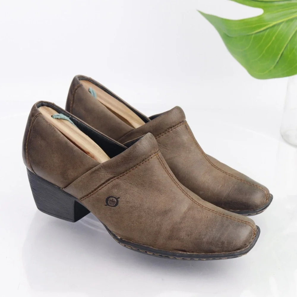 Born Womens Kinney Boot Pump Size 8 Brown Leather Comfort Shoe Block Heel SlipOn
